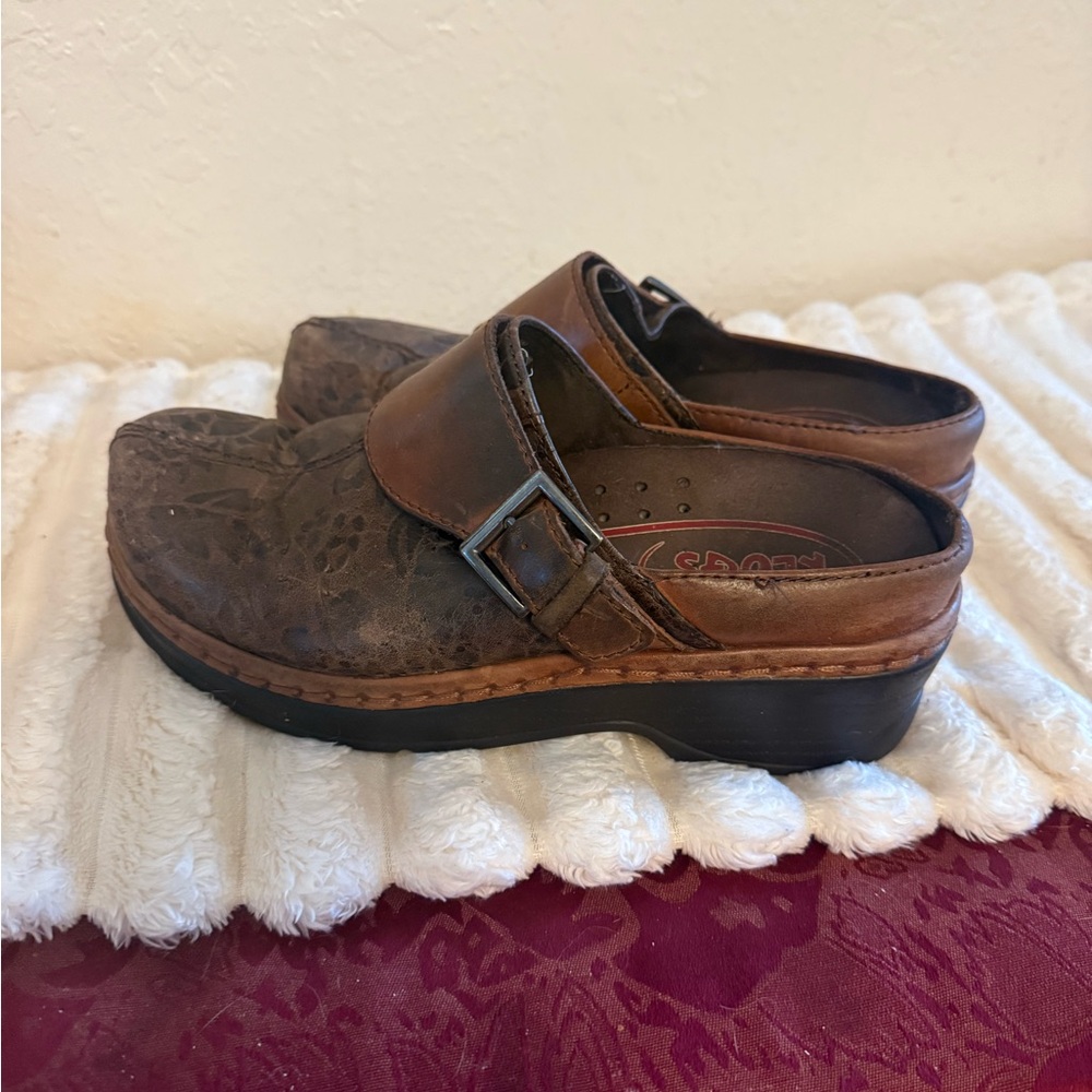 Klogs slip resistance upper leather 7.5 M